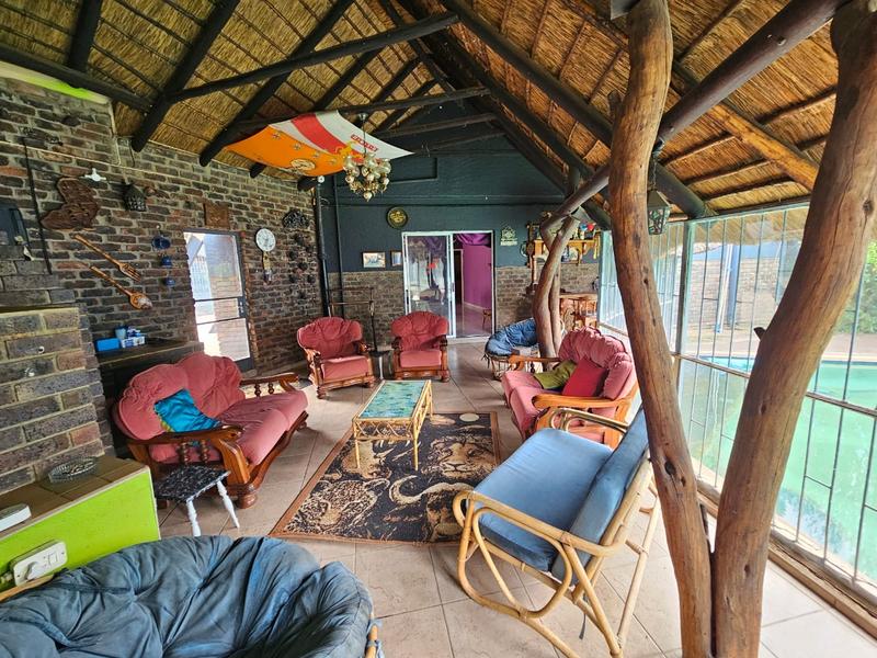 5 Bedroom Property for Sale in Wilkeville North West